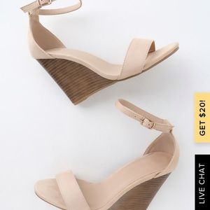 Lulu’s Ramona Beige Sandals